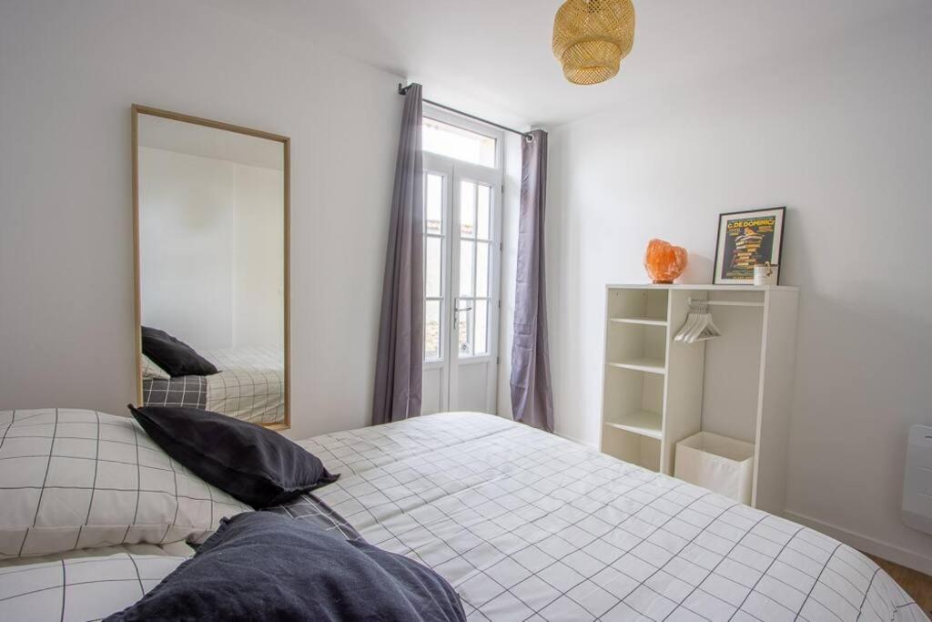 Appartement Avec Terrasse Et Parking, A Meaux Extérieur photo